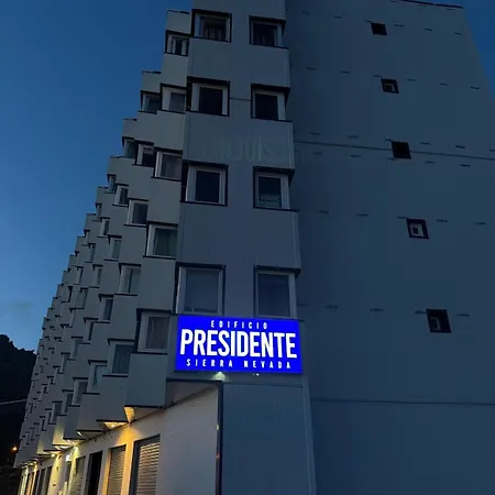 Presidente Con Vistas Al Veleta Sierra Nevada
